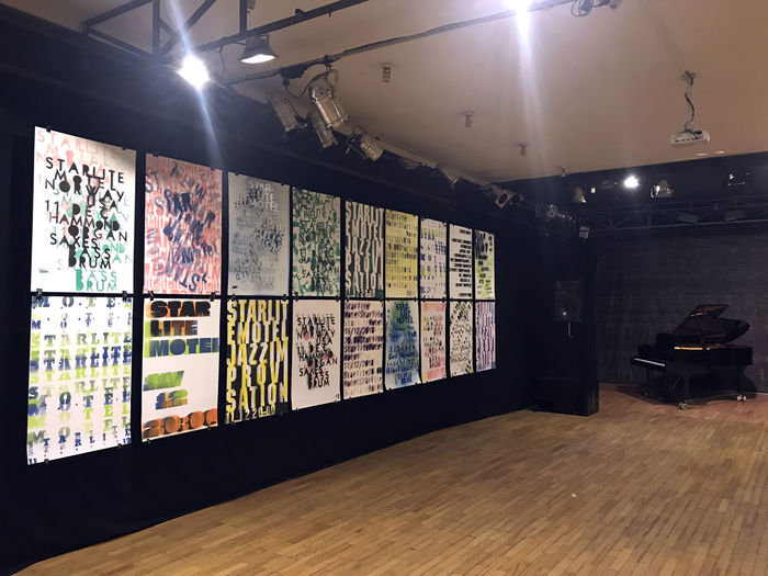 Студенты Лаборатории плаката приняли участие в выставке в центре «ДОМ»