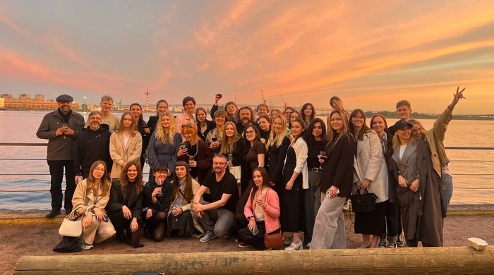 «Наше комьюнити — самая большая сила и любовь». Интервью с выпускниками бакалавриата «Дизайн среды и интерьера»