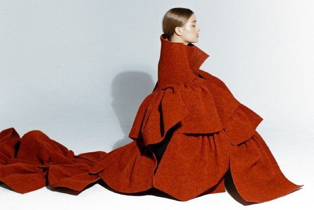 Лекция «Модный сад: цветочный код моды»