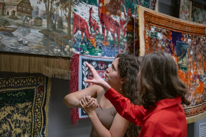 «ВЫПУСК ‘25»: работы выпускников Школы дизайна в «Зарядье»