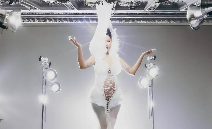 The Blueprint: Илья Мигмун создал платье для рэп-дивы Cardi B