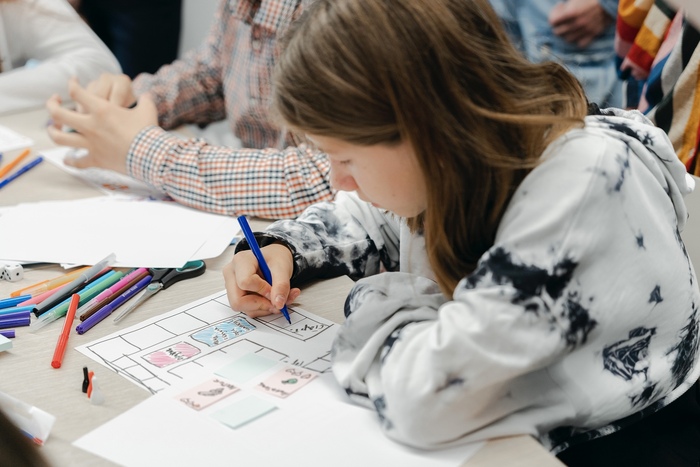 Мастер-класс по созданию комикса на социальную тему от Детской школы дизайна НИУ ВШЭ