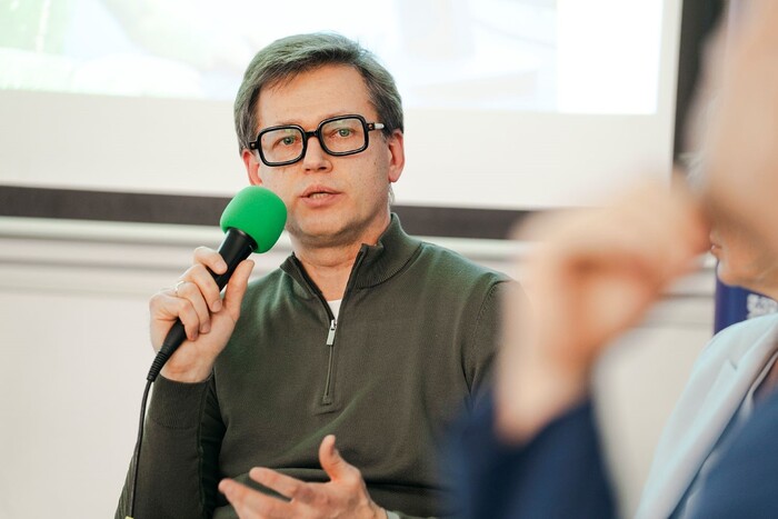 «Тишина вместо траффика, смыслы вместо контента» — итоги года для креативной индустрии России