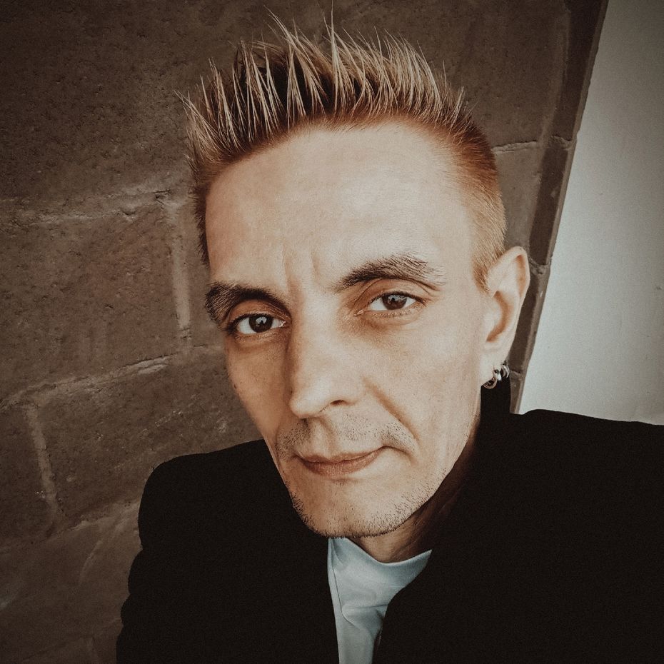 Виктор Дёмин