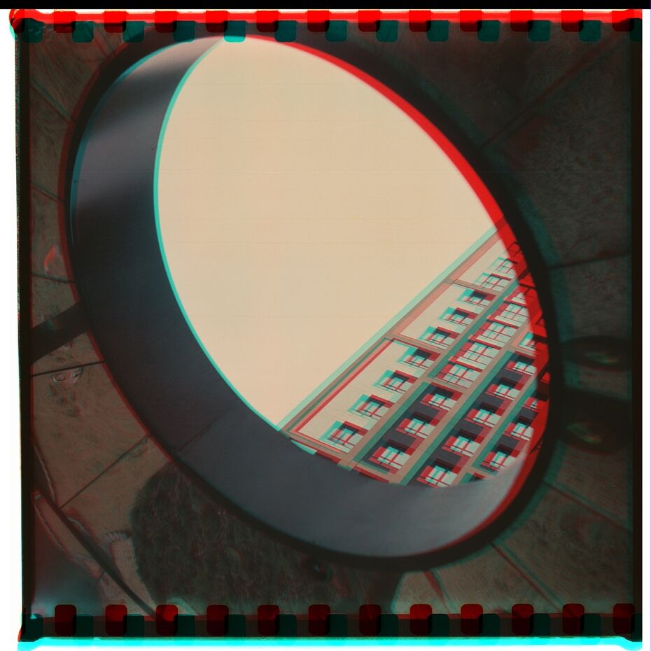 Елена Каратун, Уклонение отвесной линии (ЖК Сидней Сити ФСК), 2024