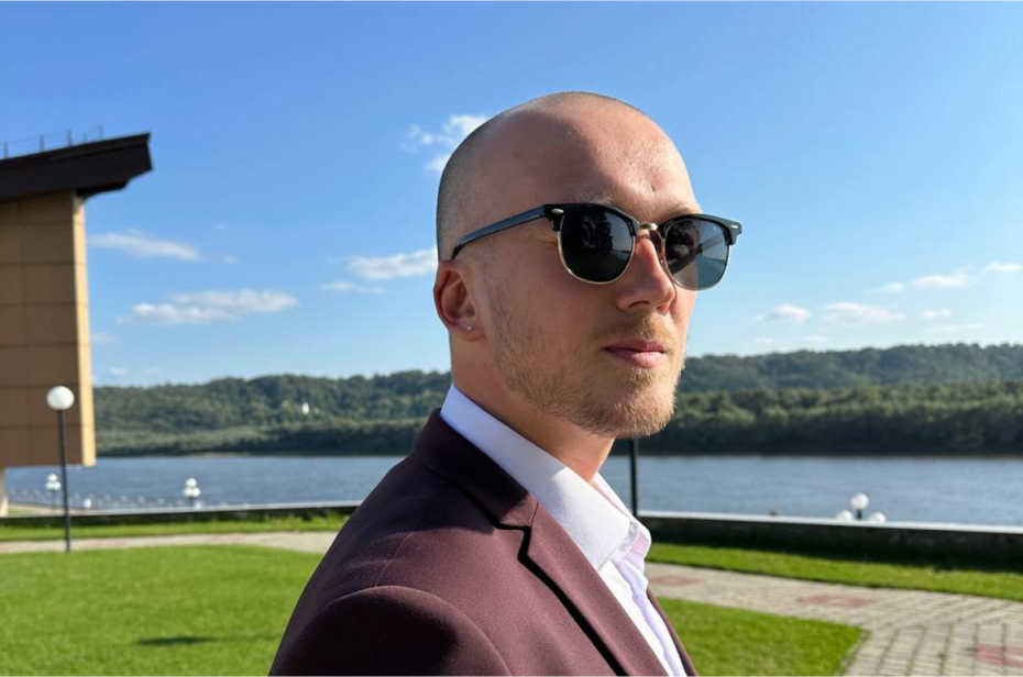 Дмитрий Неклюдов