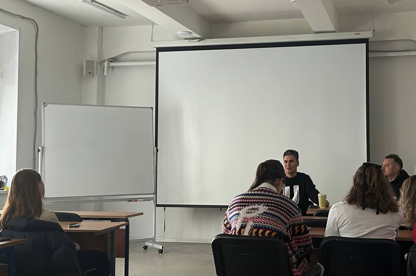 «Аудитория требует сплетен»: студенты Вышки поймали акулу пиара