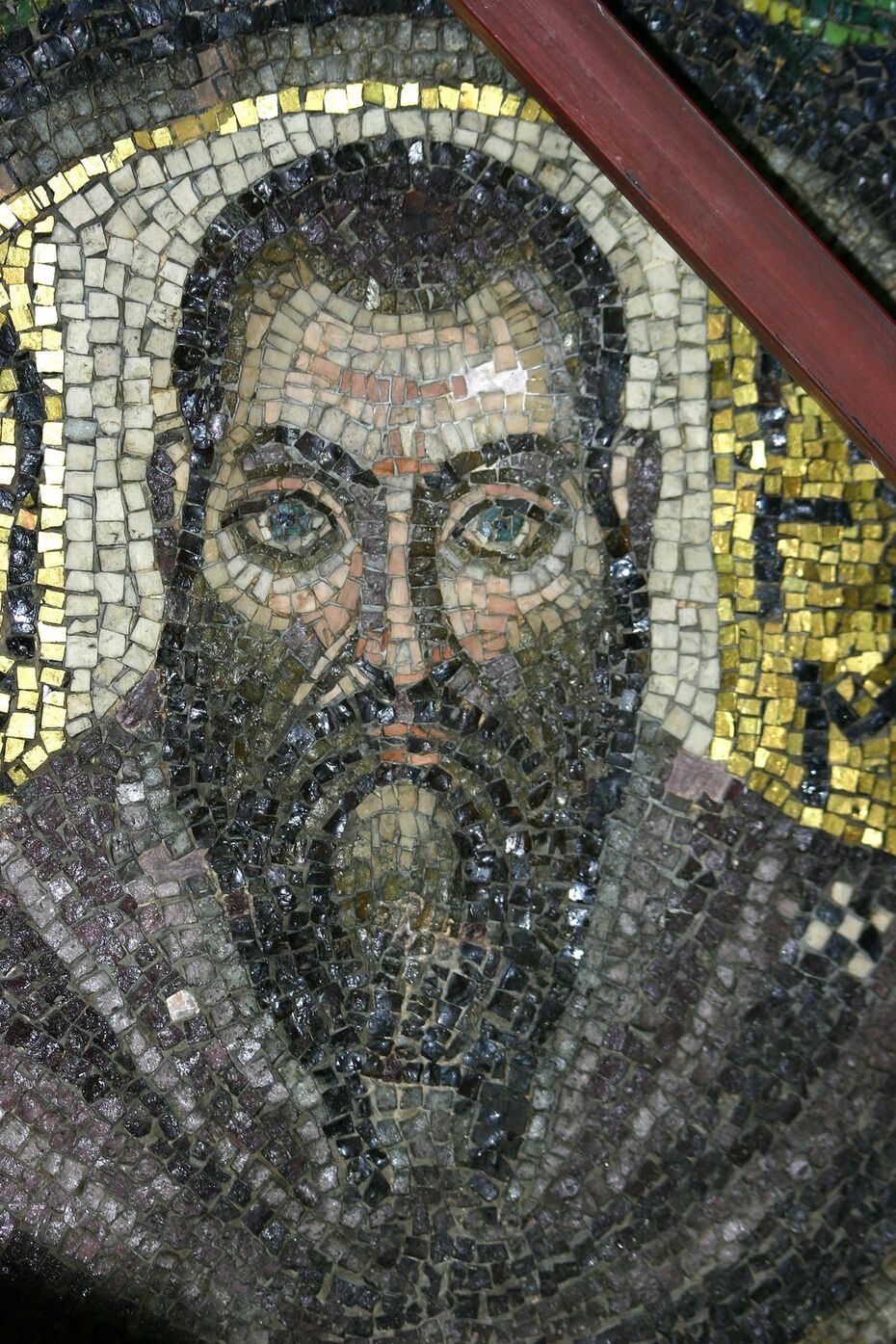 Ил. 19. Портрет игумена Лонгина. Сер. VI в. Апсида базилики монастыря Св. Екатерины на Синае