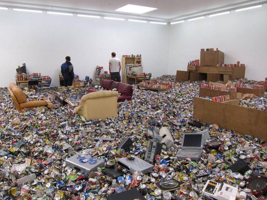 Томас Хиршхорн, Слишком-слишком, много-много, 2010