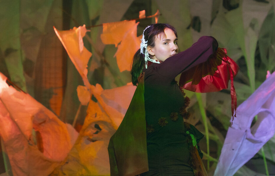 Ожившие полотна: искусство, игра и английский язык — выездная программа Детской школы дизайна