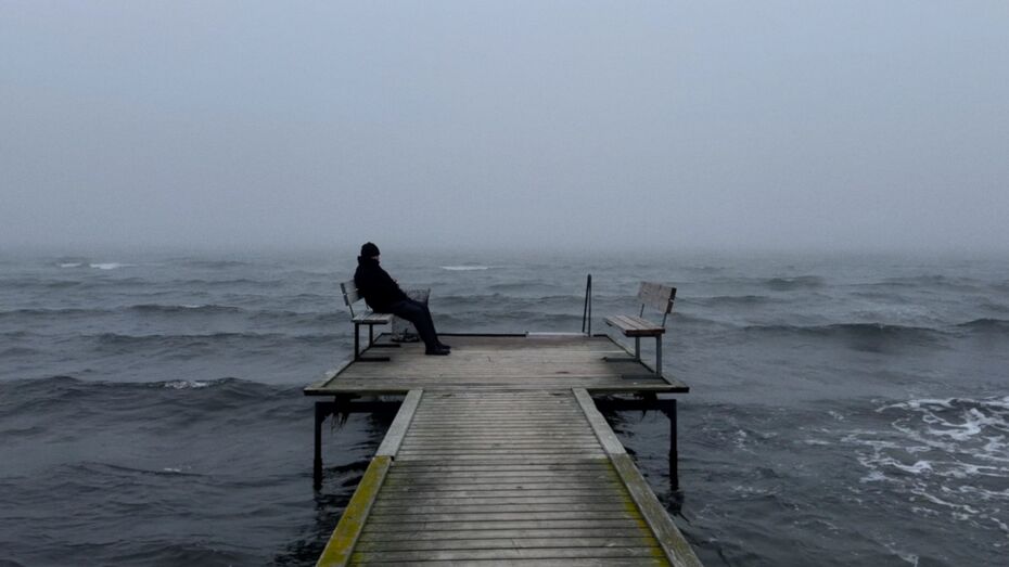 Два стула (реж. Наташа Климчук, 2025 г.)